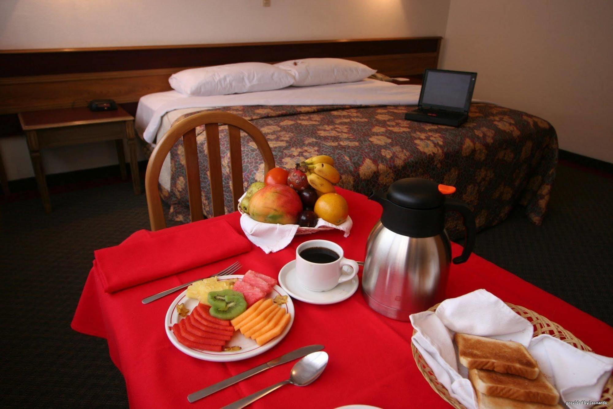Hotel Estoril Мехико Экстерьер фото