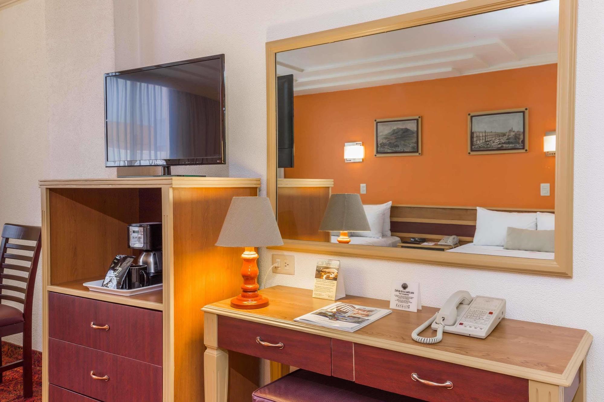 Hotel Estoril Мехико Экстерьер фото